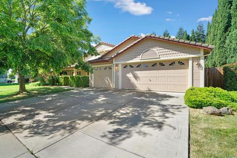 1705 Austin Dr, Dixon, CA 95620