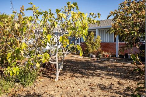 148 Purdue Dr, Vallejo, CA 94589 photo 2