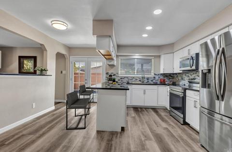 127 Rome Dr, Vallejo, CA 94589 photo 1
