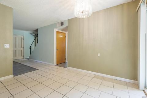 236 Bowline Dr, Vacaville, CA 95687 photo 13