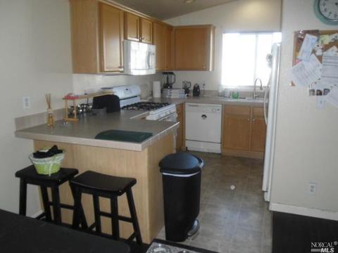 39 Catalpa St, Vallejo, CA 94589 photo 5