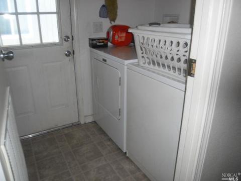 39 Catalpa St, Vallejo, CA 94589 photo 6