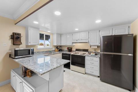 520 Silver Dr, Vacaville, CA 95687 photo 21