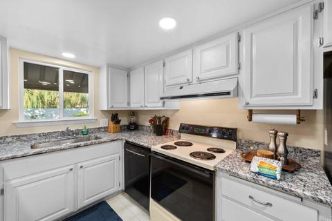520 Silver Dr, Vacaville, CA 95687 photo 22