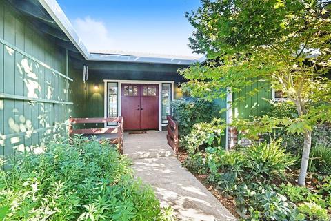 621 Joaquin Dr, Sonoma, CA 95476 photo 2