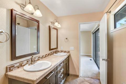 621 Joaquin Dr, Sonoma, CA 95476 photo 22