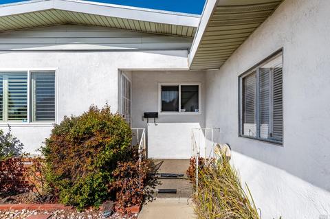 1340 7th St, Rodeo, CA 94572 photo 2