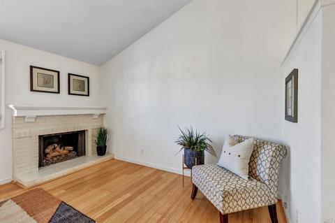 284 E 2nd St, Benicia, CA 94510 photo 34