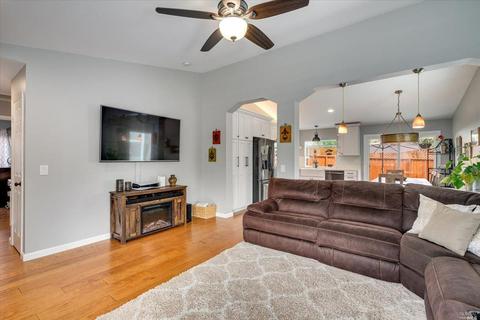 1034 Esparto Ct, Windsor, CA 95492 photo 15