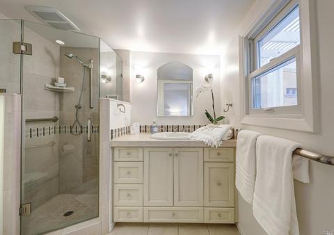 303 Bridgeway, Sausalito, CA 94965 photo 19