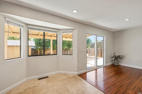 938 Milsom Pl, Windsor, CA 95492 photo 13