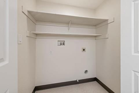 938 Milsom Pl, Windsor, CA 95492 photo 26