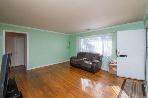 318 E Utah St, Fairfield, CA 94533 photo 11
