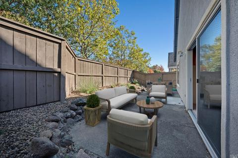 9216 Si Oliver Way, Windsor, CA 95492 photo 12