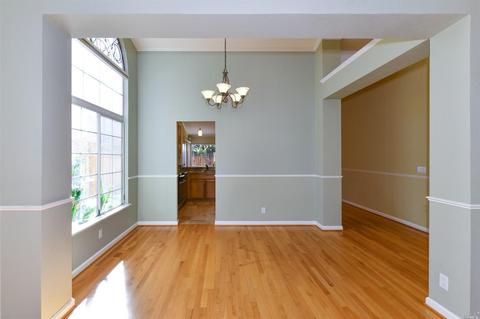 174 Espana Way, Windsor, CA 95492 photo 4