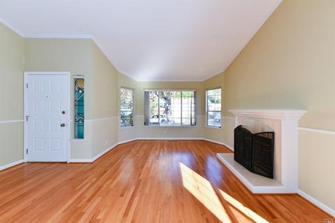 174 Espana Way, Windsor, CA 95492 photo 3