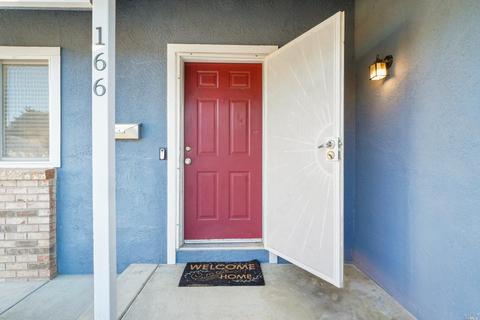 166 Arrowhead Dr, Vacaville, CA 95687 photo 8