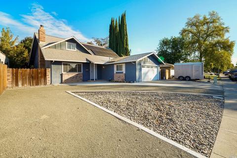 166 Arrowhead Dr, Vacaville, CA 95687 photo 2