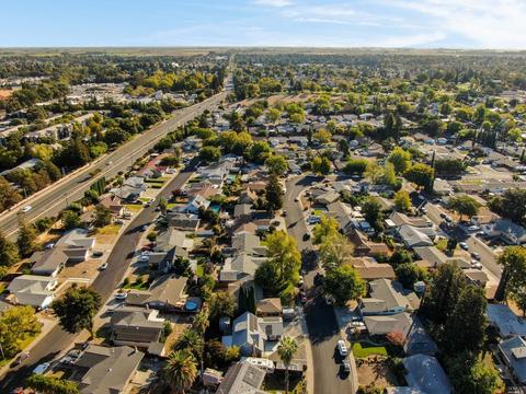 166 Arrowhead Dr, Vacaville, CA 95687 photo 54