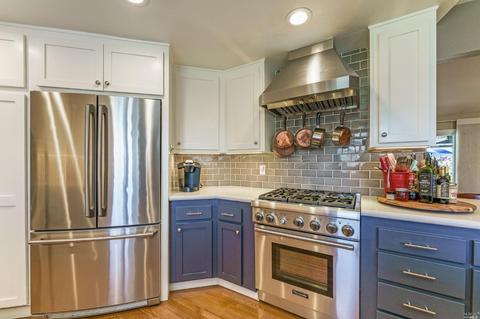 6133 Aaron Ct, Windsor, CA 95492 photo 8