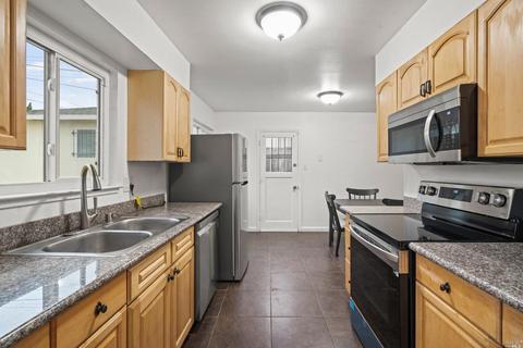 818 Sheridan St, Vallejo, CA 94590 photo 14