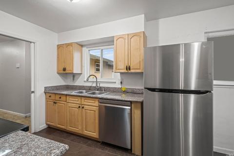 818 Sheridan St, Vallejo, CA 94590 photo 12
