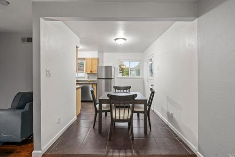 818 Sheridan St, Vallejo, CA 94590 photo 8