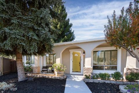 309 Pine Cir, Healdsburg, CA 95448 photo 2