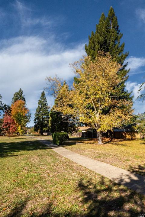 309 Pine Cir, Healdsburg, CA 95448 photo 21