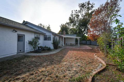 2425 Curtis Dr, Penngrove, CA 94951 photo 48