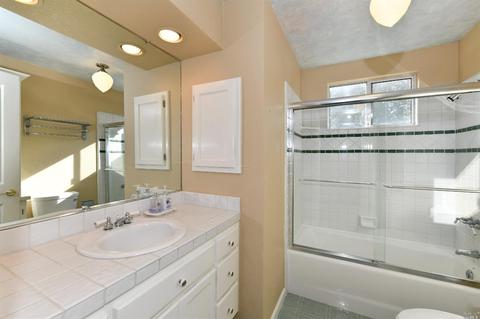 2425 Curtis Dr, Penngrove, CA 94951 photo 23