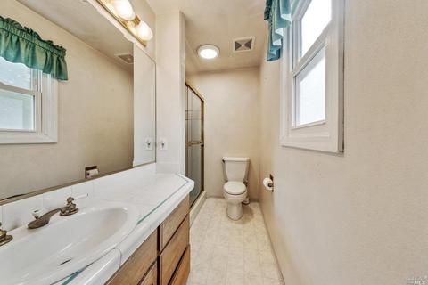 549 Russell St, Vallejo, CA 94591 photo 19