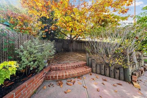 549 Russell St, Vallejo, CA 94591 photo 24