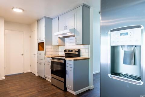 810 Walnut Ave, Ukiah, CA 95482 photo 9