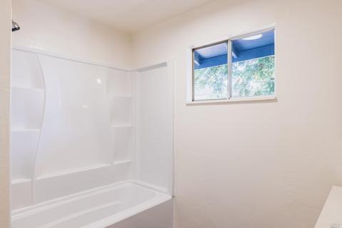810 Walnut Ave, Ukiah, CA 95482 photo 18