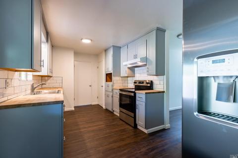 810 Walnut Ave, Ukiah, CA 95482 photo 8