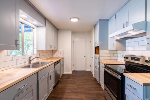 810 Walnut Ave, Ukiah, CA 95482 photo 16