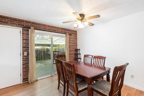 612 Bluebird Dr, Windsor, CA 95492 photo 8