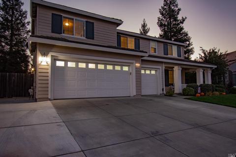 1255 Revelle Dr, Dixon, CA 95620 photo 5