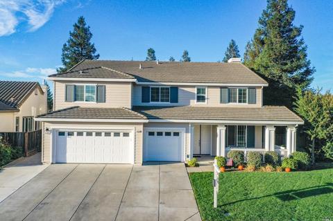 1255 Revelle Dr, Dixon, CA 95620 photo 1