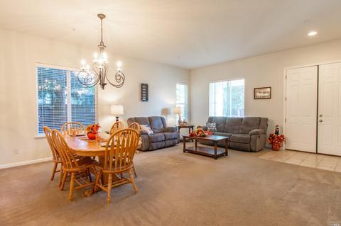1255 Revelle Dr, Dixon, CA 95620 photo 9