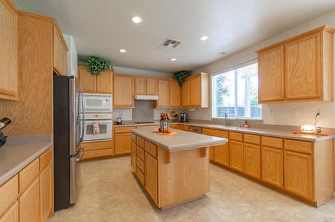 1255 Revelle Dr, Dixon, CA 95620 photo 19