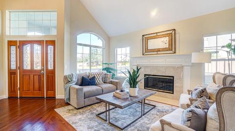 1074 Elsbree Ln, Windsor, CA 95492 photo 4