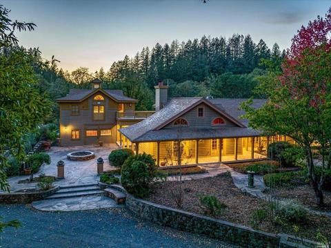 123 Nolan Ct, Forestville, CA 95436