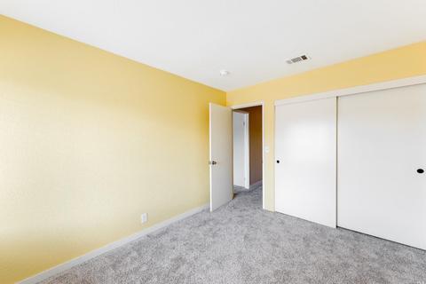 370 Rockhurst Ct, Fairfield, CA 94533 photo 21