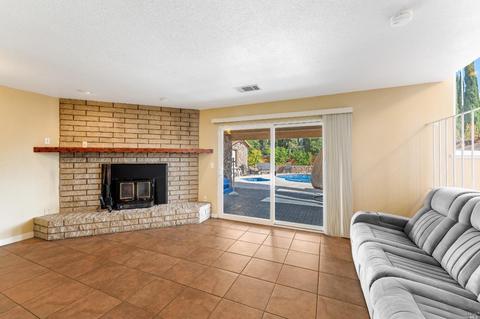 370 Rockhurst Ct, Fairfield, CA 94533 photo 15