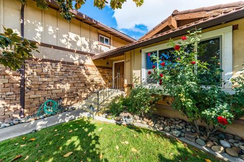 370 Rockhurst Ct, Fairfield, CA 94533 photo 6