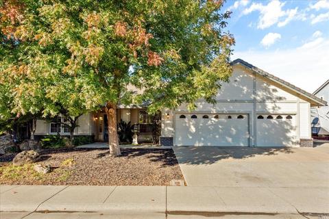 1345 Austin Dr, Dixon, CA 95620 photo 2