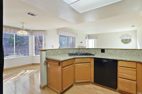501 Britannia Dr, Vallejo, CA 94591 photo 21