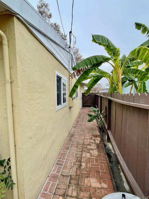 142 Muirwood Pl, Vallejo, CA 94591 photo 17